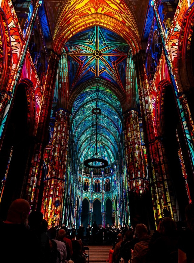 Luminiscence: L'Odyssée Céleste 1