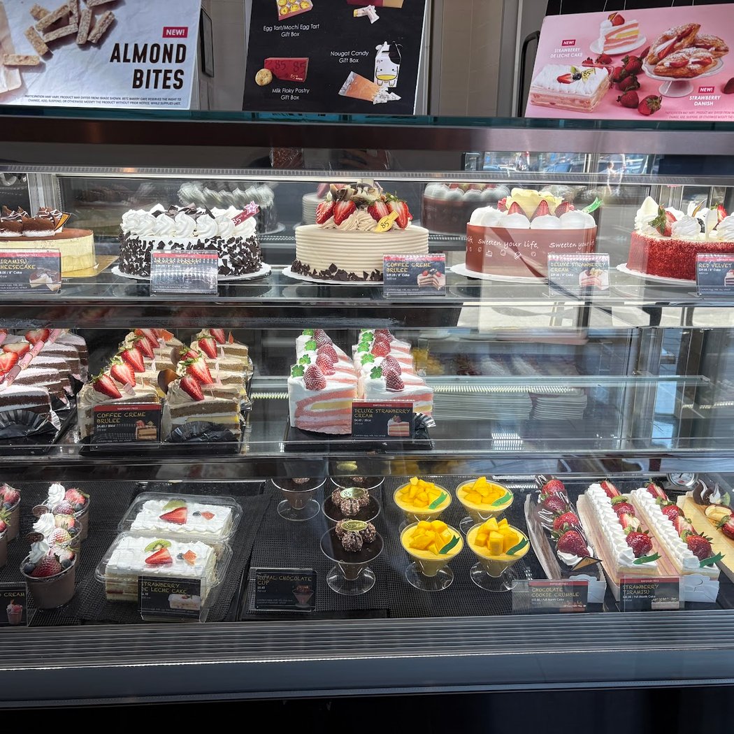 85°C Bakery Cafe - San Jose 3