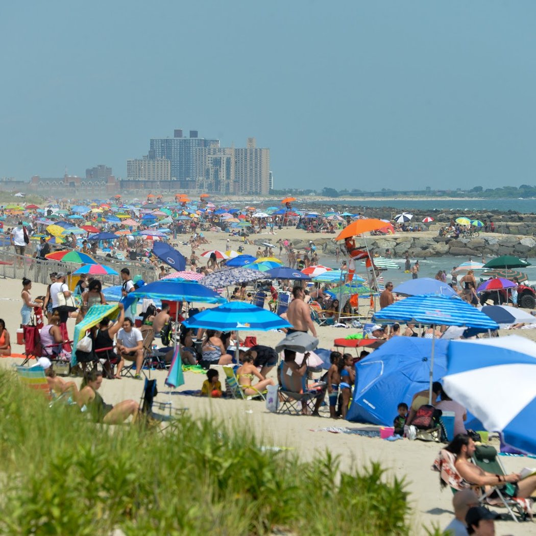 SANDCASTLE COMPETITION FREE SPECTATING & ENTRY 2