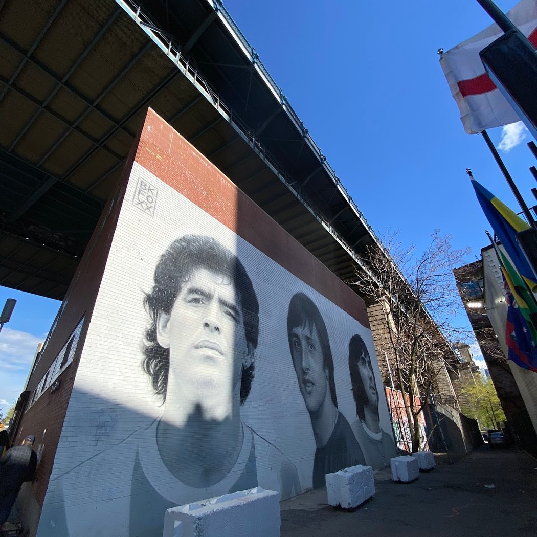 Maradona wall art 1