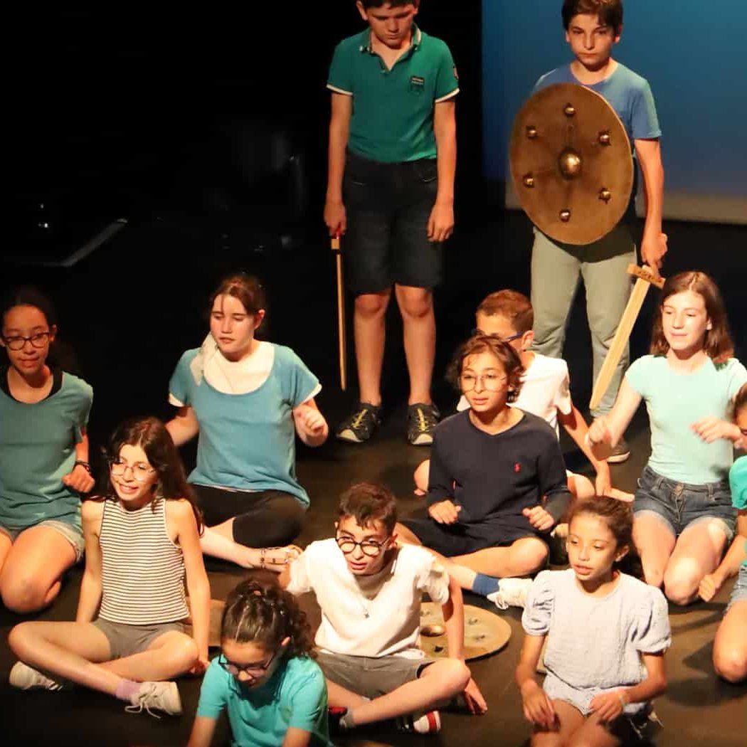SPECTACLE DES ATELIERS THÉÂTRE 1
