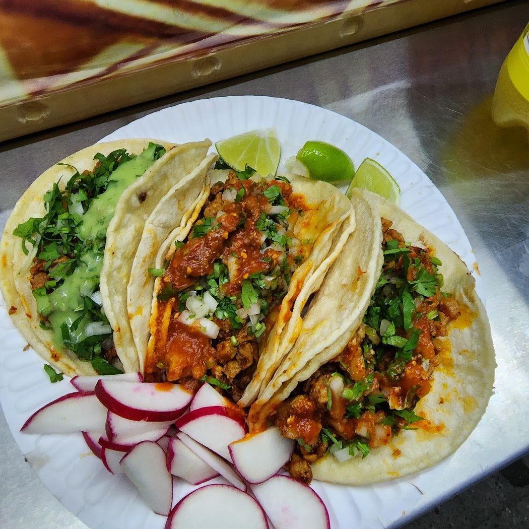 Maya Taco Truck 1