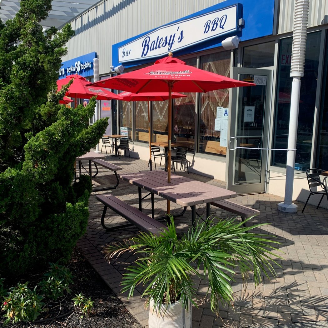 Batesy’s BBQ and Bar 4