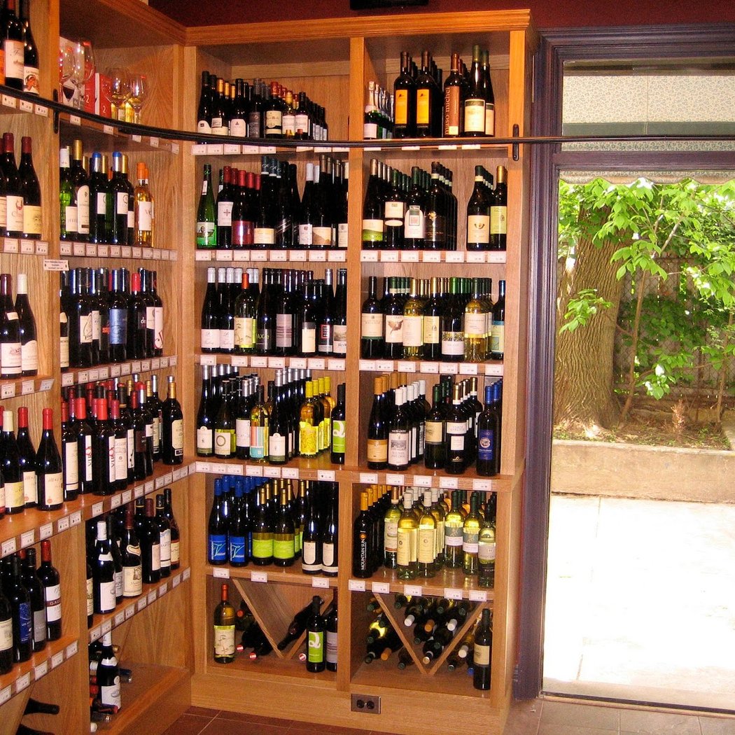 Wine Tasting with Skin Contact Wines 3