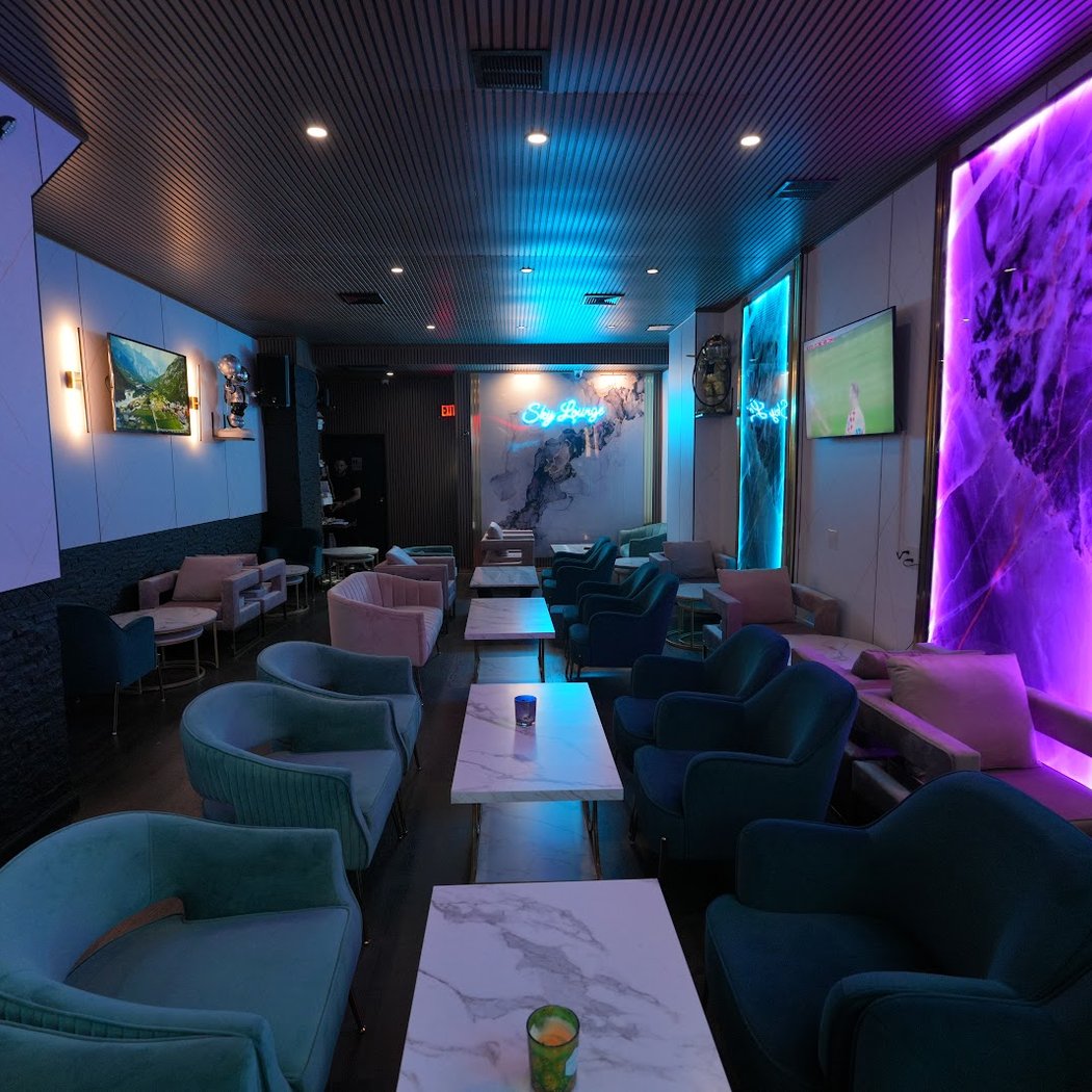 Sky Lounge 3