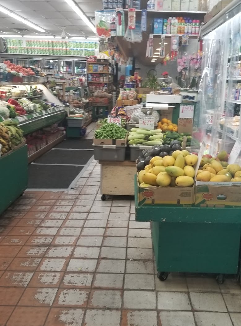 Ralph Av Fresh Farm 2