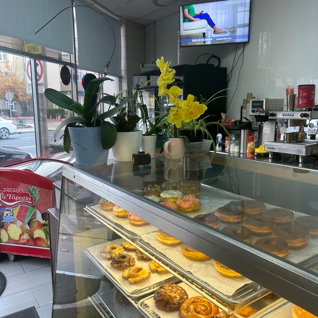 Magdali Deli Coffee Shop 1