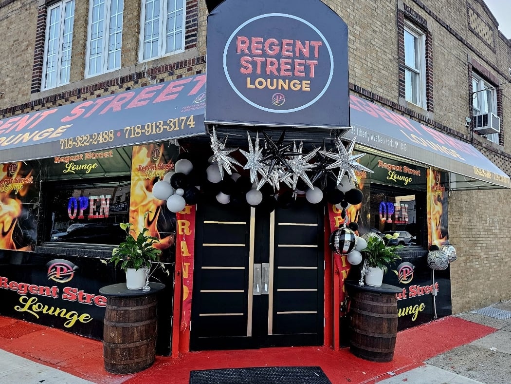 Regent Street Lounge 1
