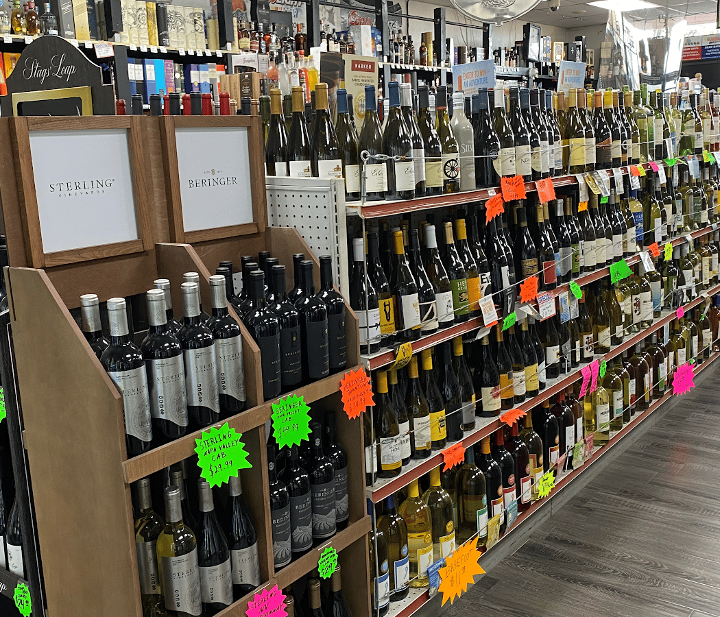 Gateway Food & Liquor 1