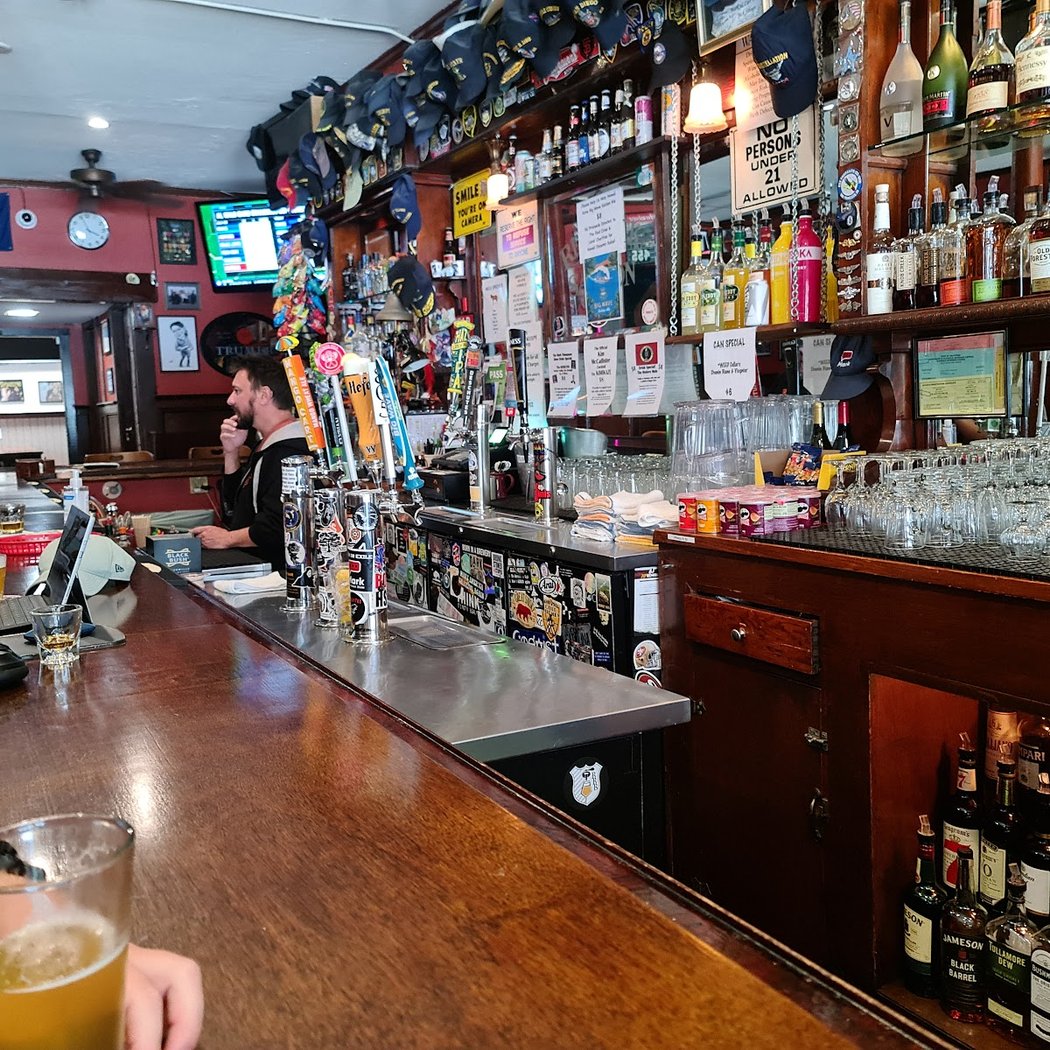 Red Jack Saloon 3