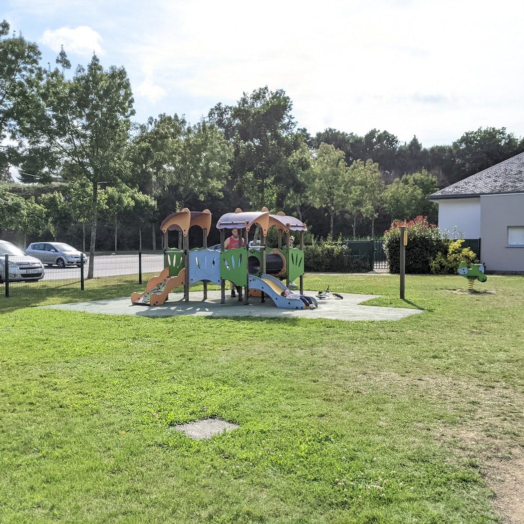 Parc De Jeux Pour Enfants 2