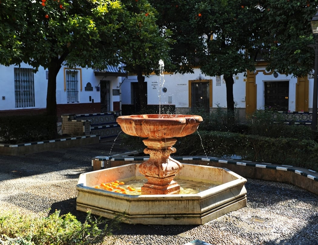 Plaza de Doña Elvira 1