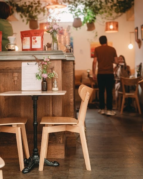 Alaïa café & boutique 2
