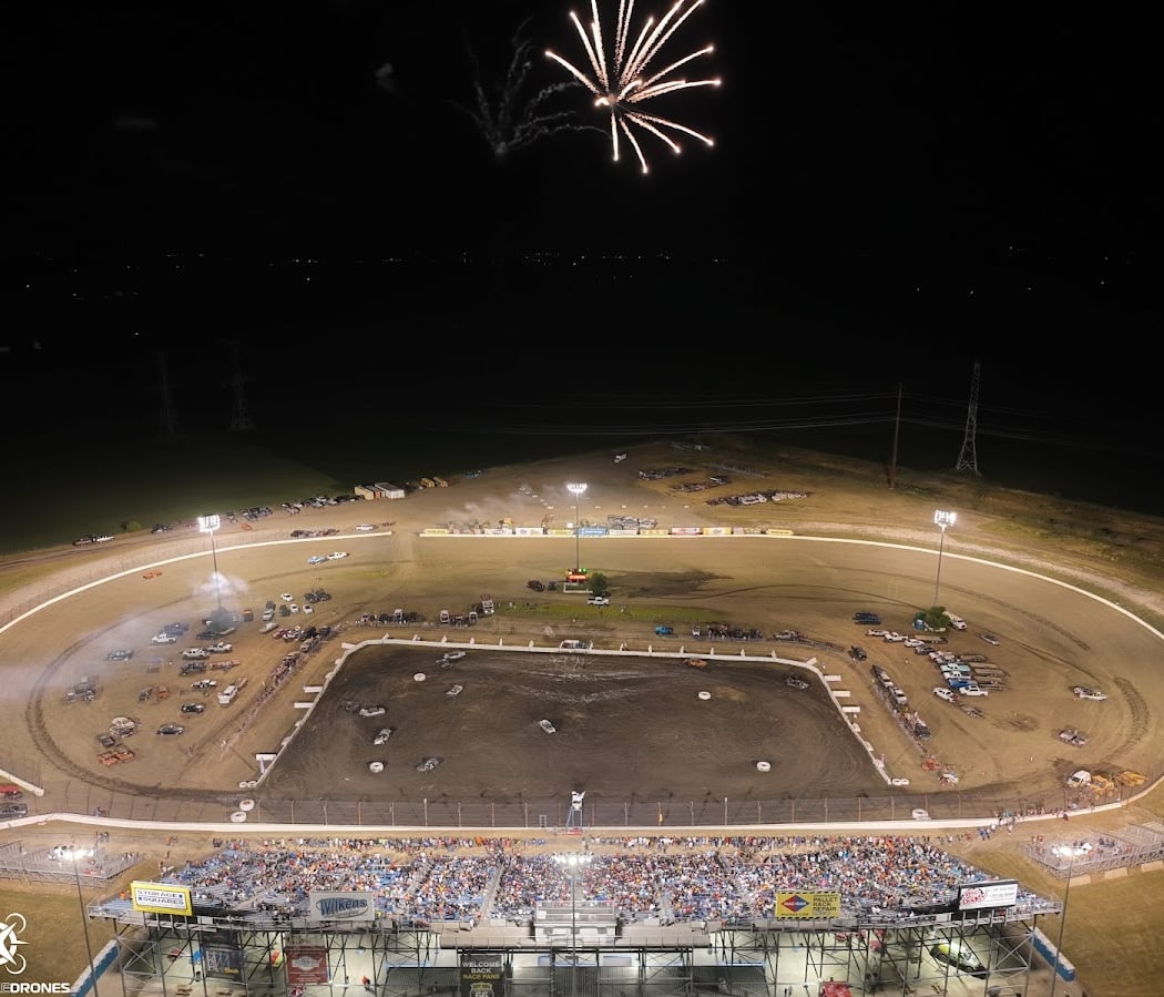 Dirt Oval 66 1