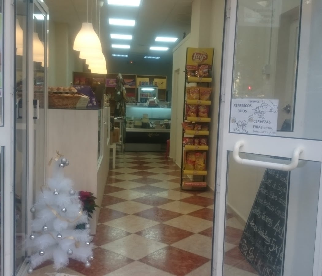PALADAR panadería y charcutería 2