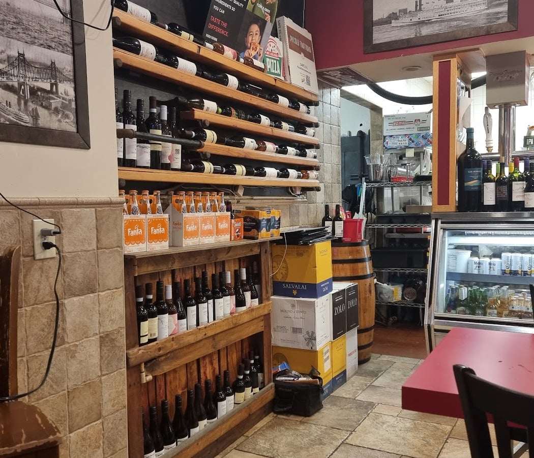 Piccolo Trattoria Ristorante Pizzeria 2