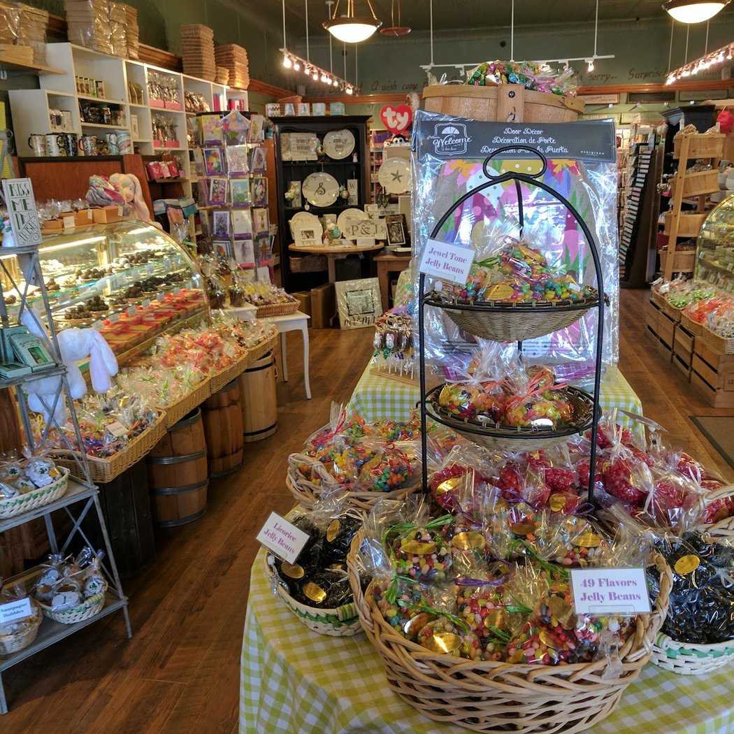 Love Lane Sweet Shoppe 3