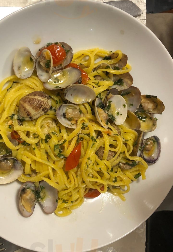 Restaurant Italien Dalla Famiglia 4