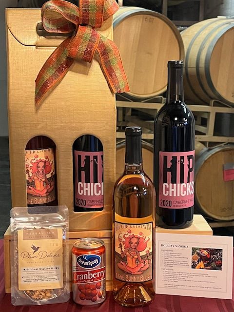 Hip Chicks do Wine 3