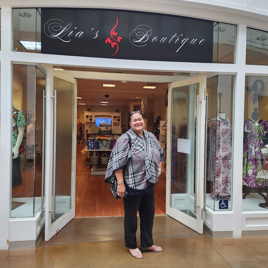 Lia's BOUTIQUE LLC 2
