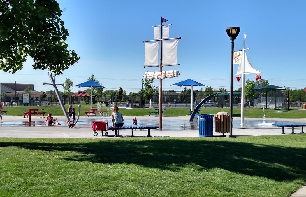 Settlers' Park 1