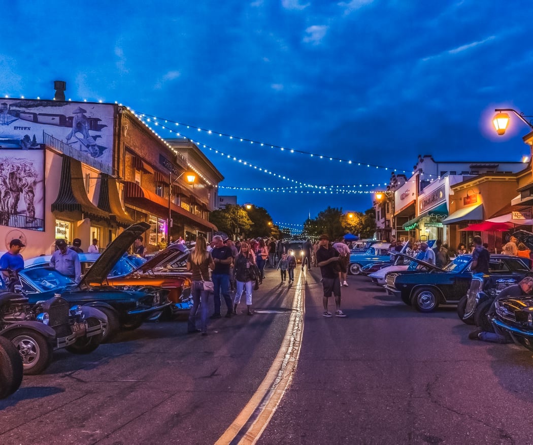 Auburn Cruise Nite 1
