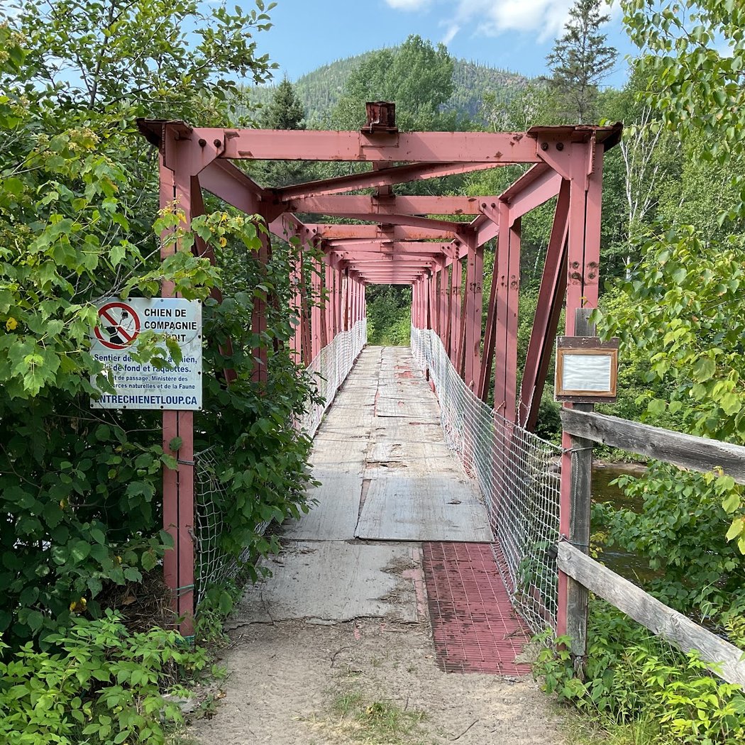 Refuge du Lac Emmuraillé Sentier Des murailles 2
