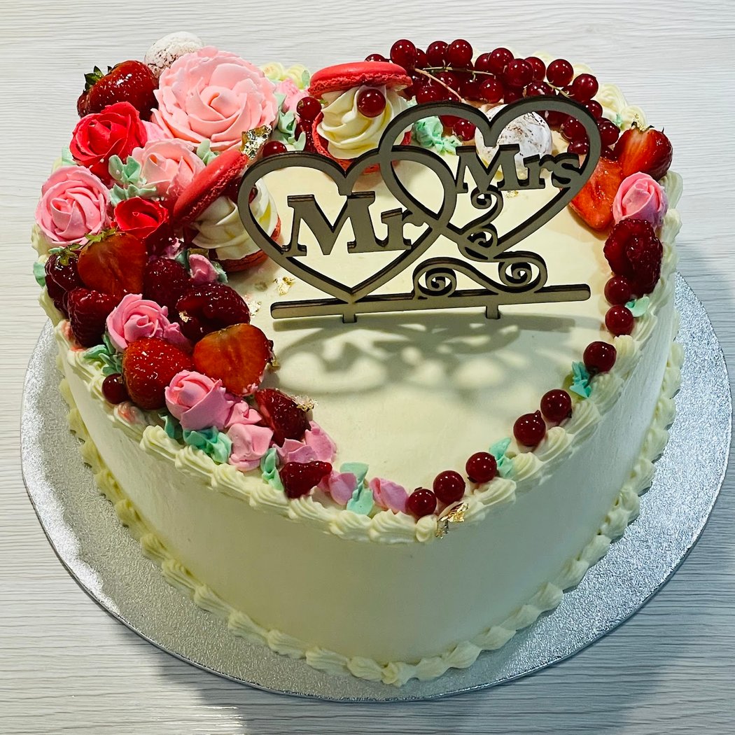 Fang Cakes 1