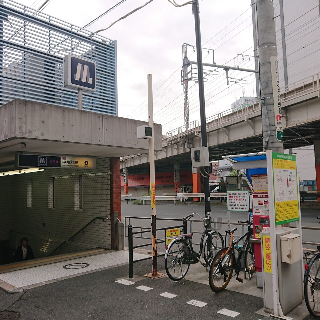 Nakazakichō Station 3