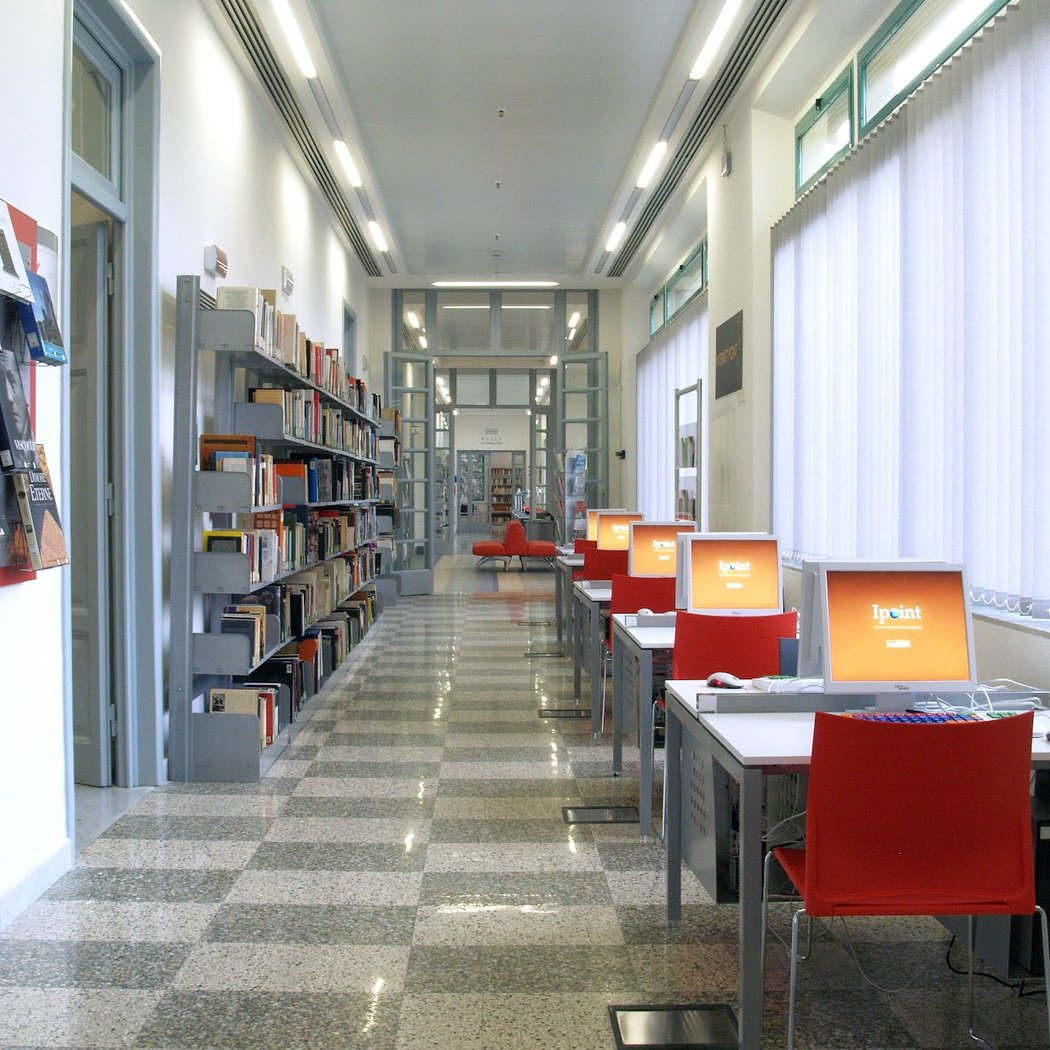 Biblioteca di Scandicci 1