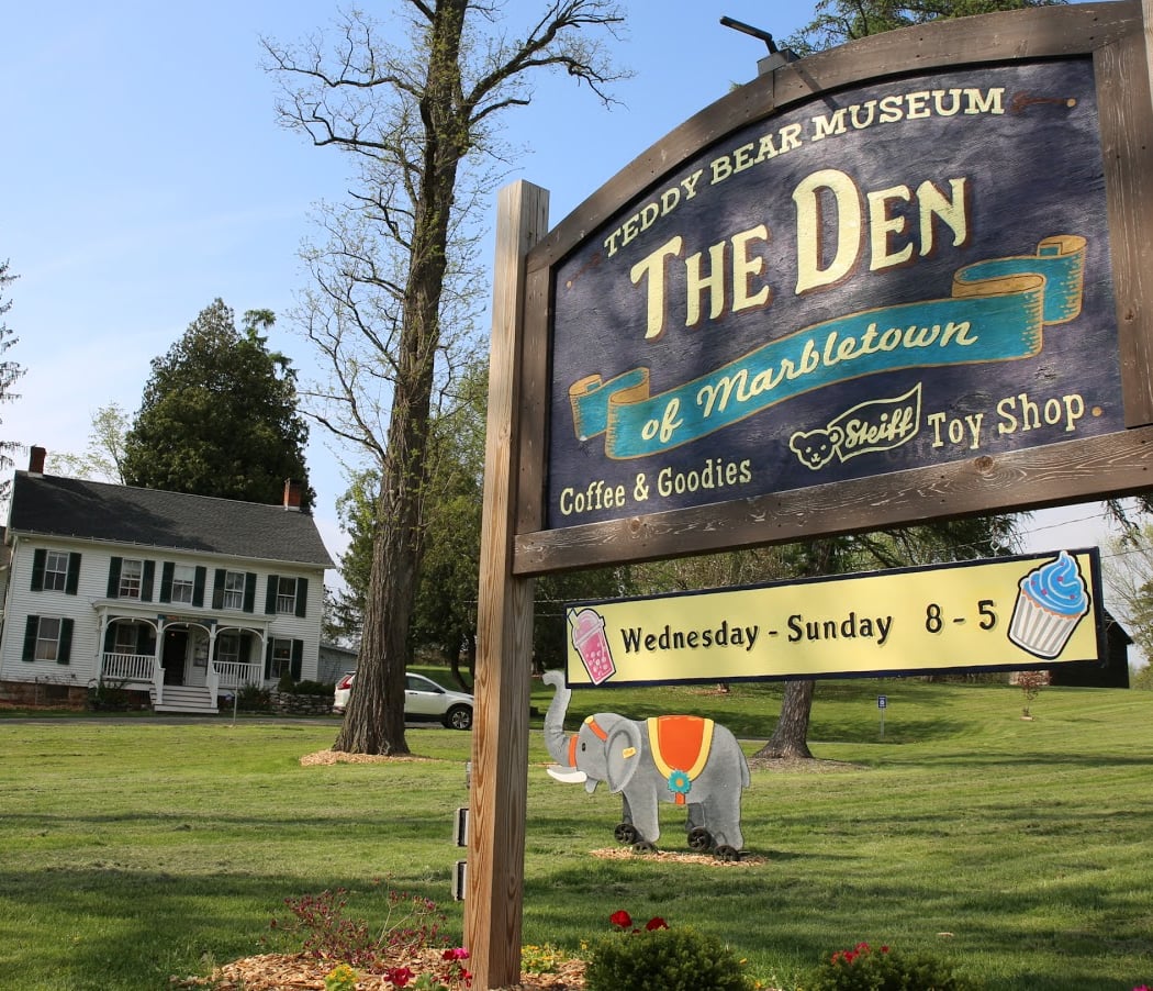 The Den of Marbletown 2