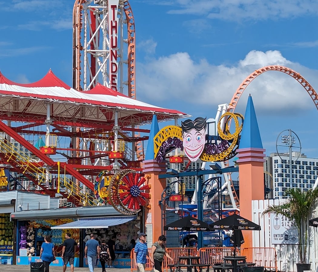 Luna Park Season Opening 4