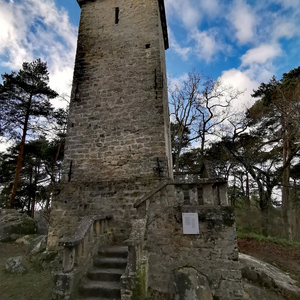 Tour de Samois (ou tour Hébert) 2