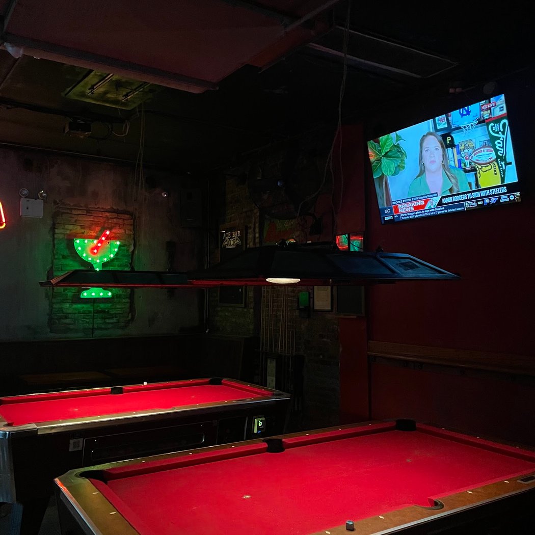 Ace Bar Trivia Night 3