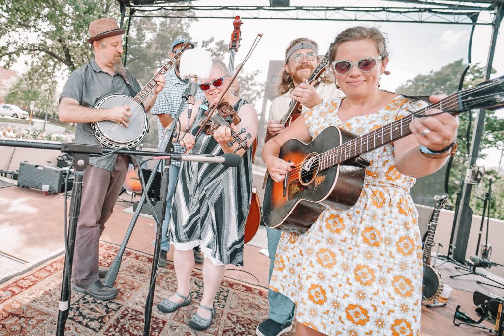 Live Bluegrass Music at Main & Monroe