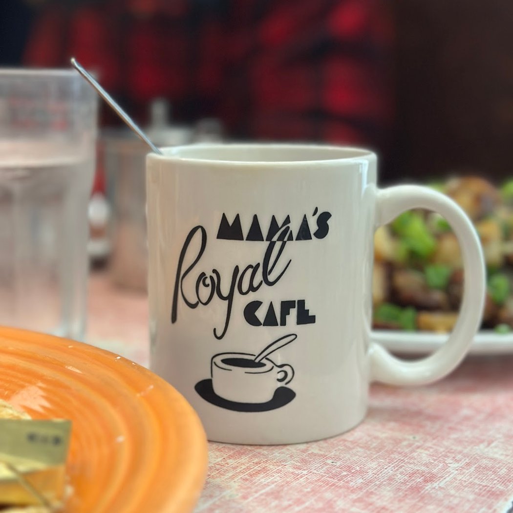 Mama's Royal Cafe 3