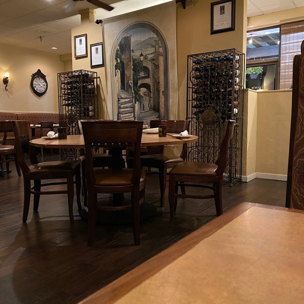 De La Torre's Trattoria 3
