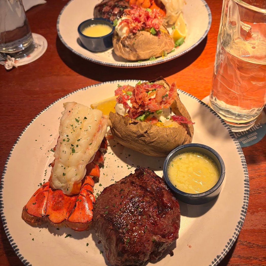 Red Lobster 3