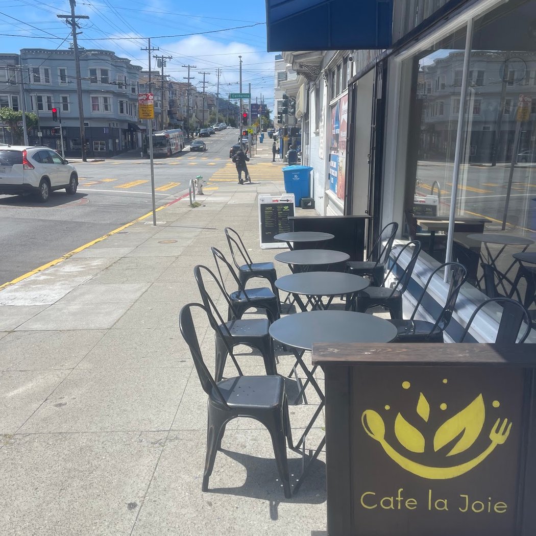 Café La Joie 2