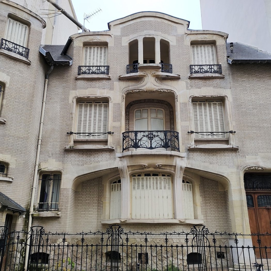 Exposition « Hector Guimard, précurseur du design » 2