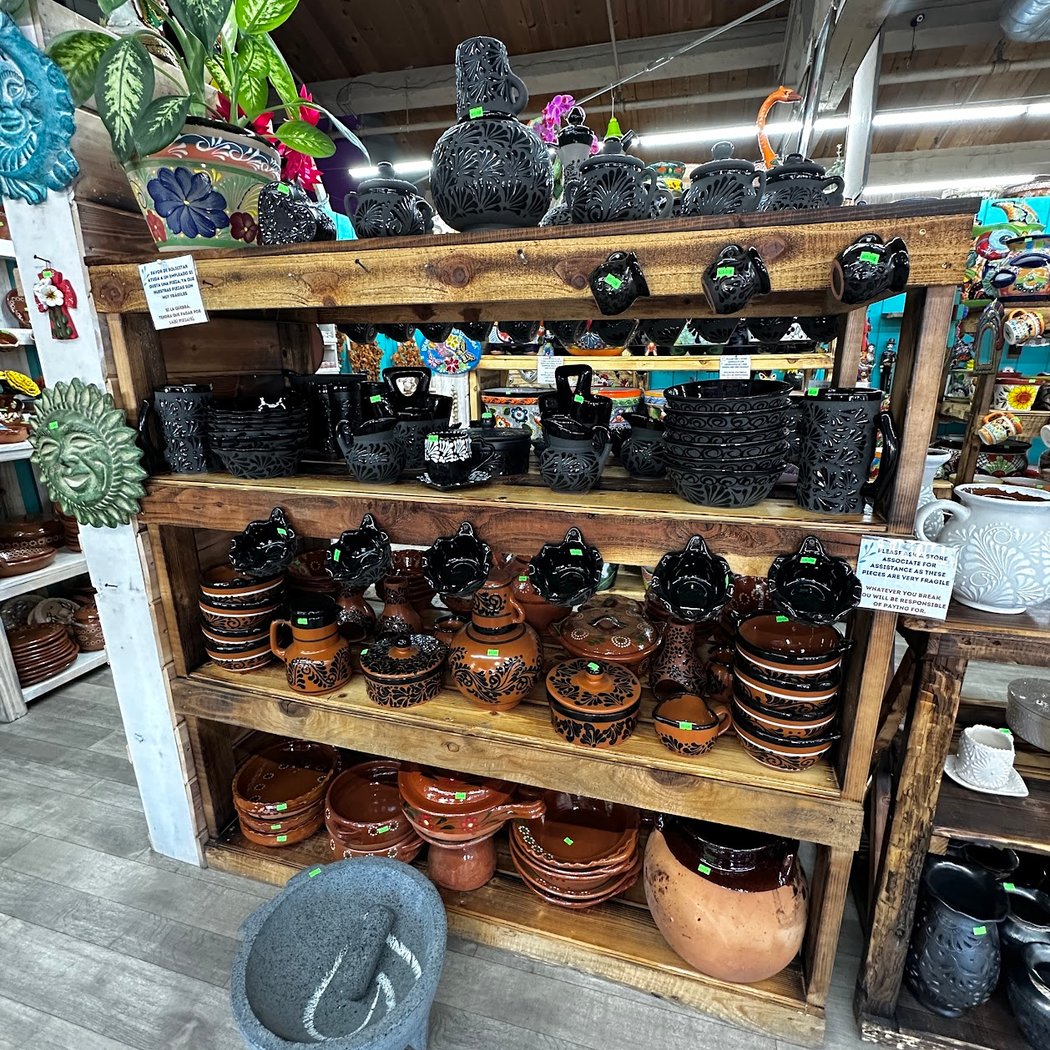 El Bazar Azteca 3