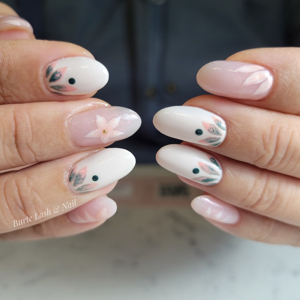 Burte Lash & Nail 1