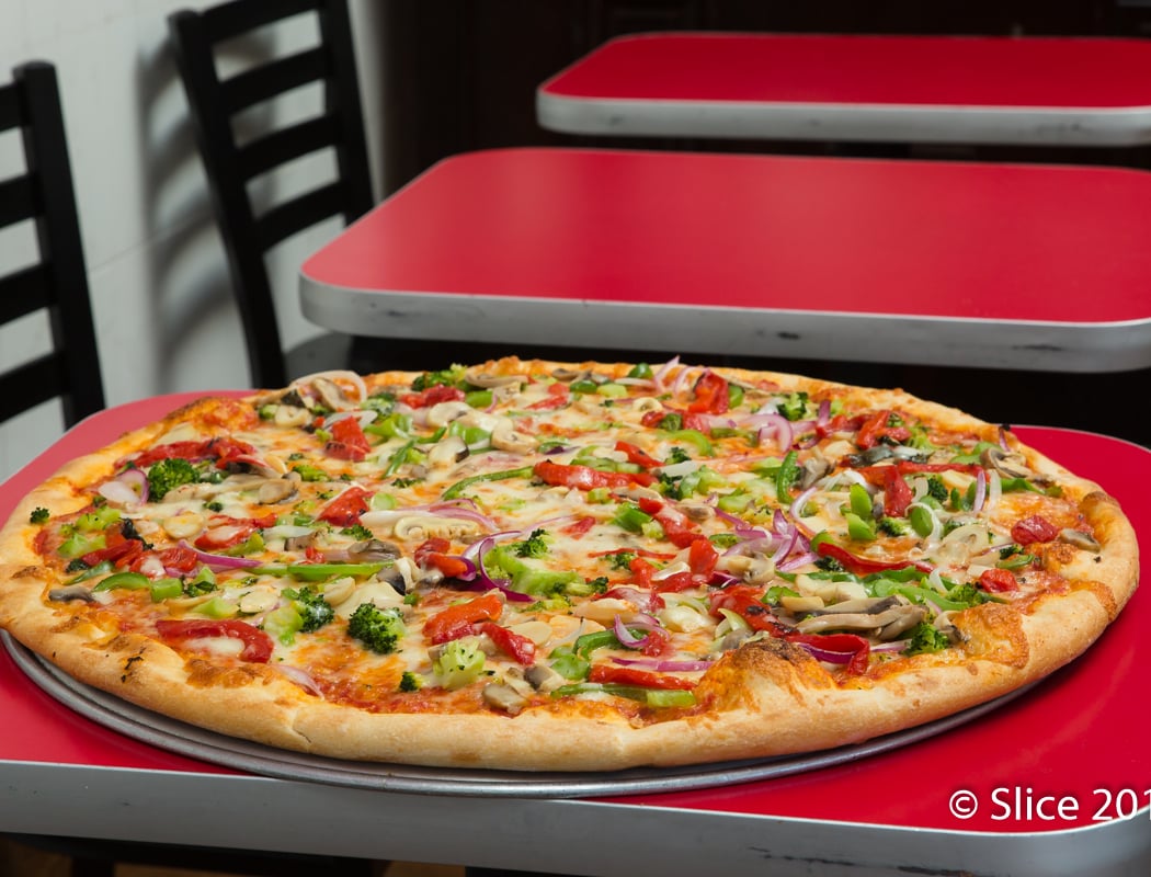 Gino's Cucina Brick Oven Pizza 3