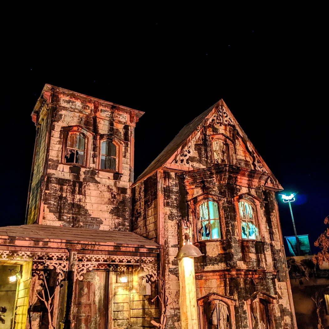 Pirates of Emerson Haunted Themed Park 1