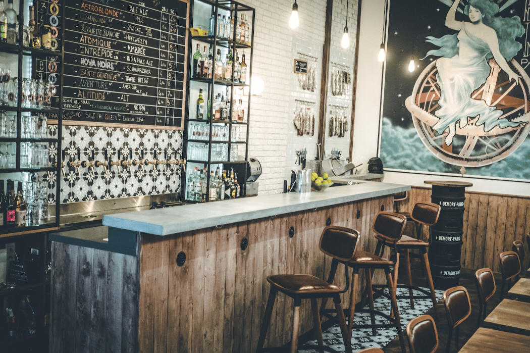L'Intrépide Bar 4