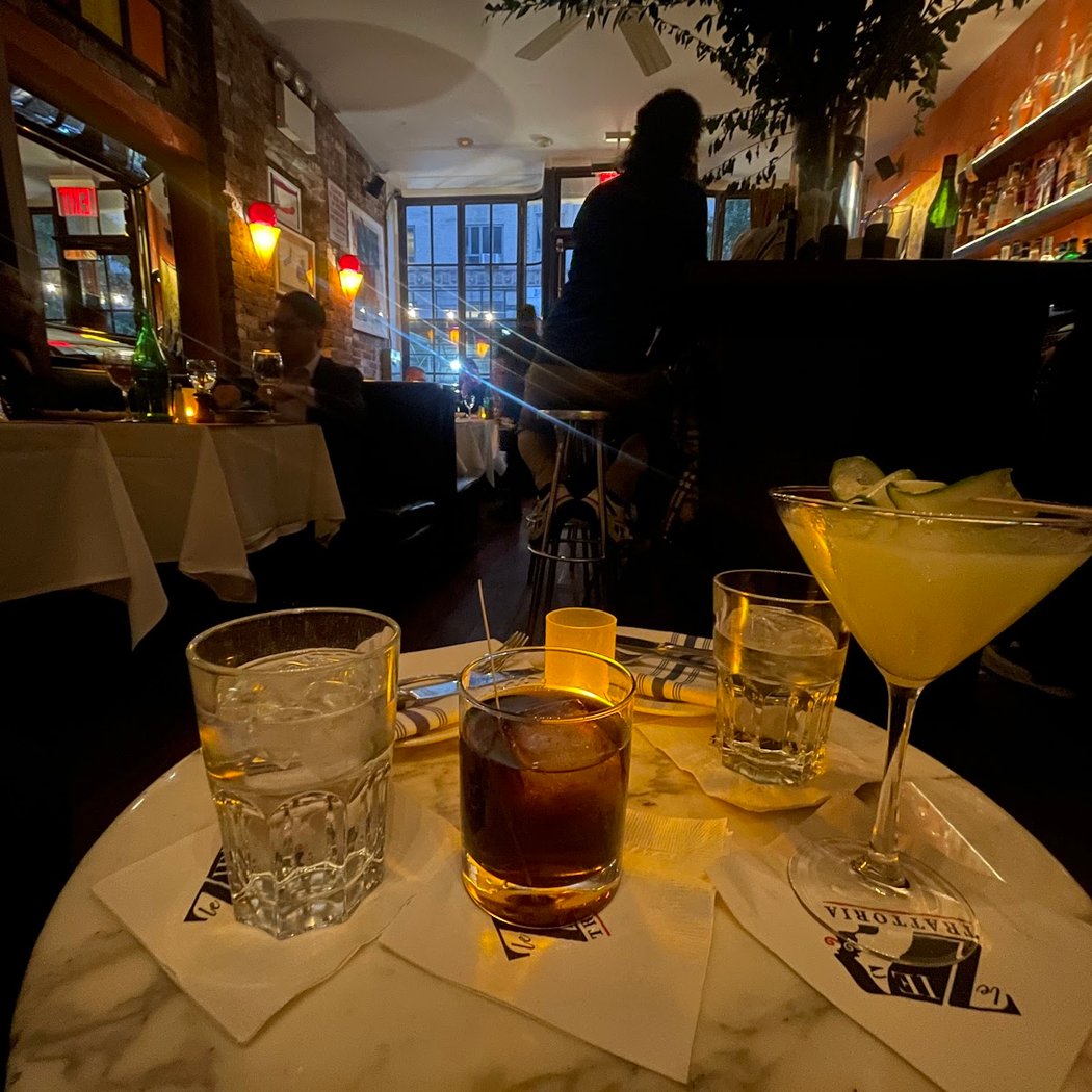 The Lounge at Le Zie 1