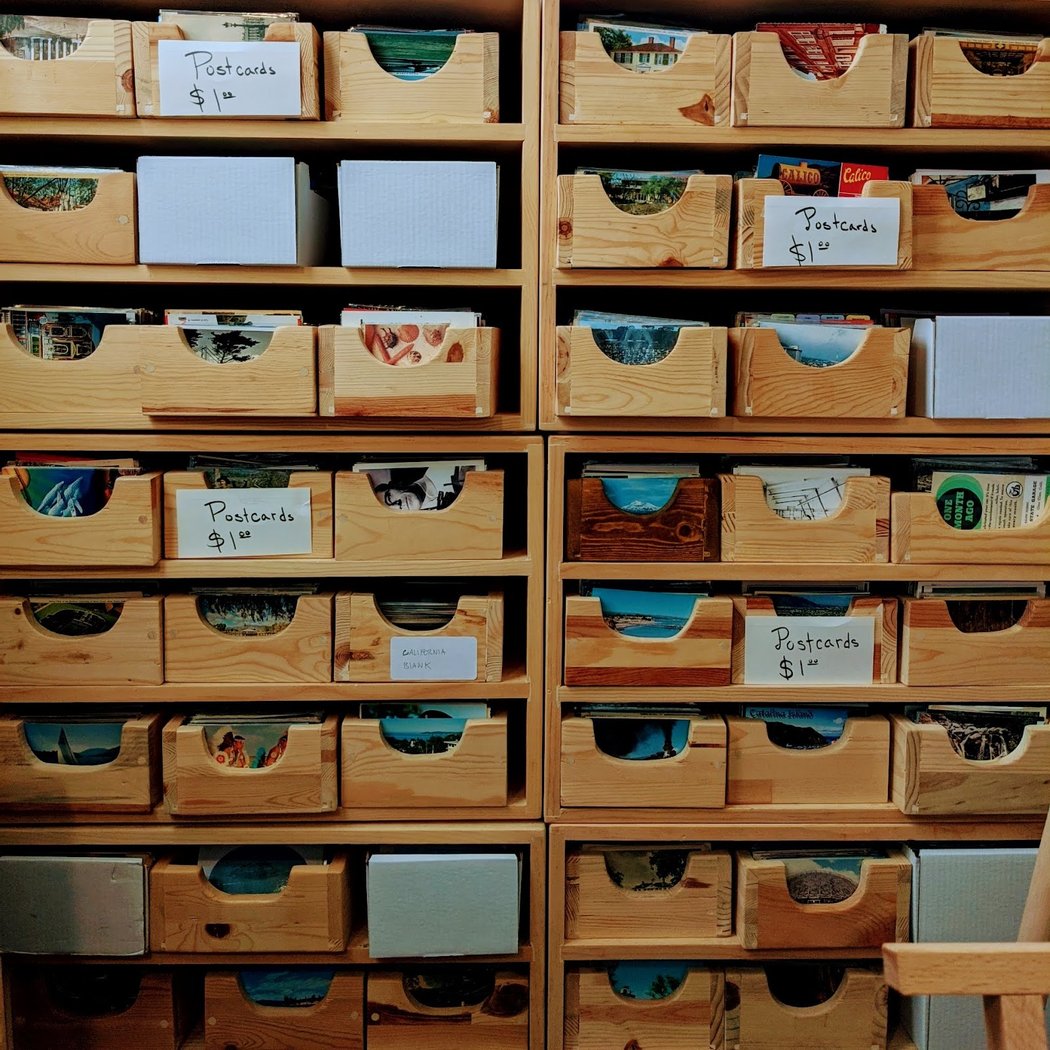Books & Bookshelves 1
