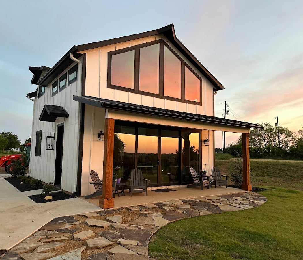 5 Fifty Five Vineyard & Winery 1