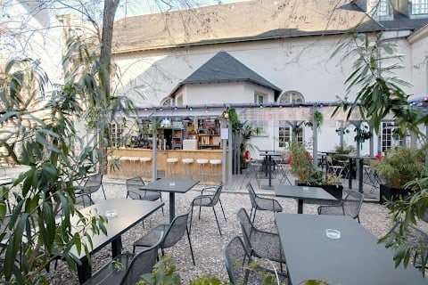 Café A 3