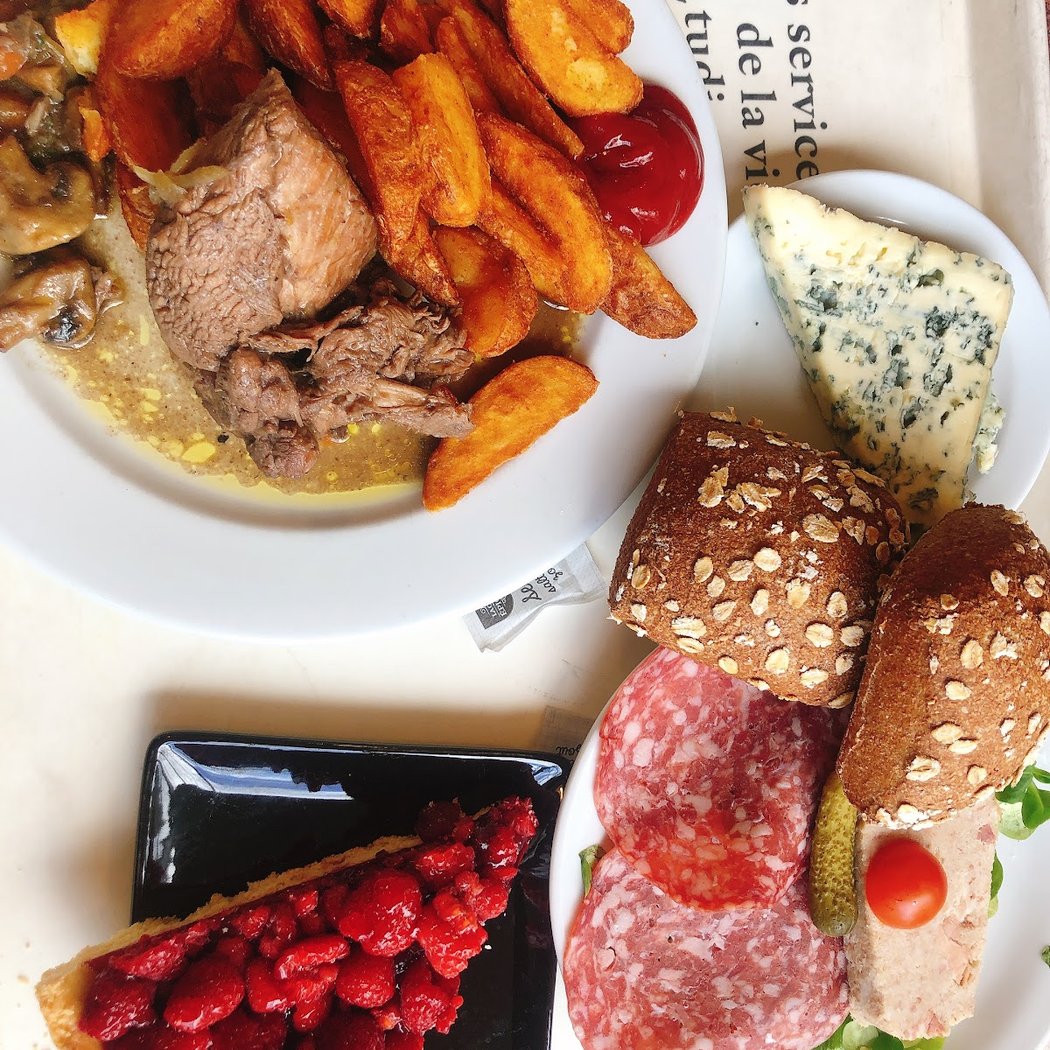 University Restaurant Cuvier Crous De Paris 1